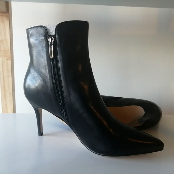 VITA Boots - Picture 5 of 7